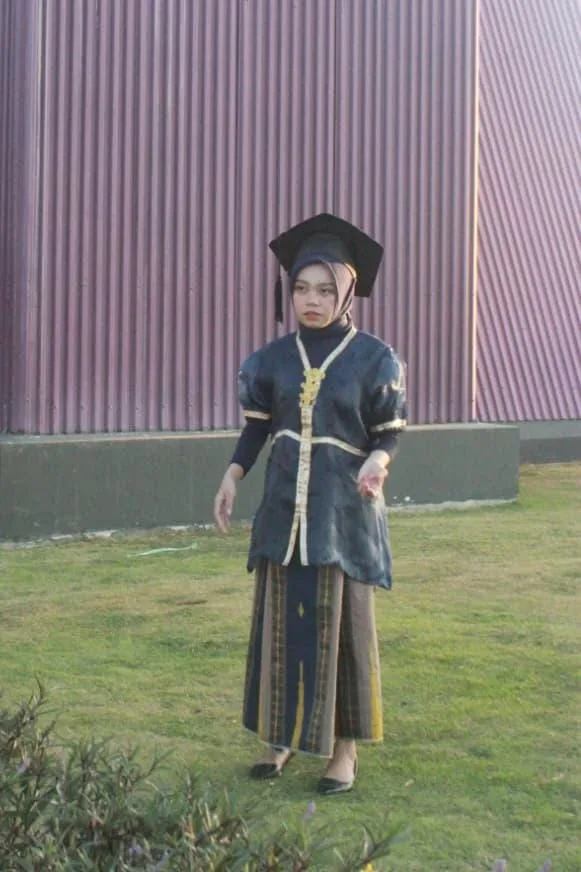 Eva Amalia Anwar, photo 3